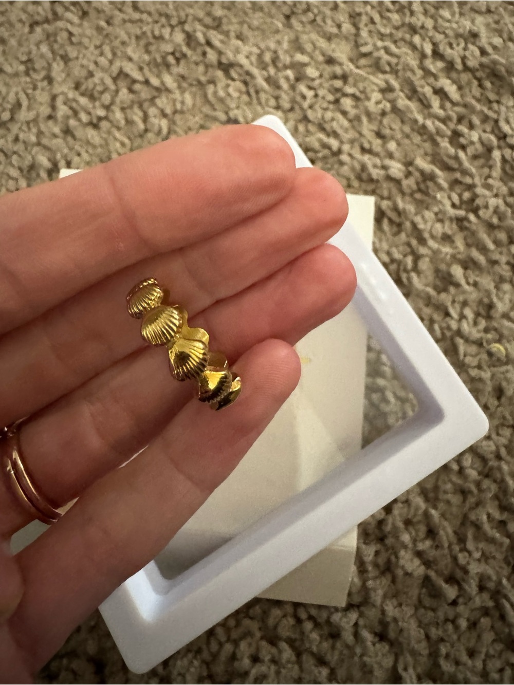 Ellie Vail Gold Shell Ring - Picture 2 of 6